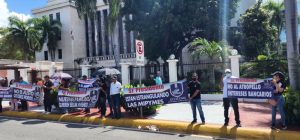 Ingenieros demandan los pagos pendientes construcción escuelas