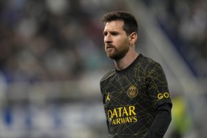 El PSG confirma la salida de Messi El PSG confirma la salida de Messi