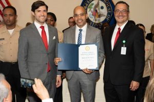 WASHINGTON: Congreso de EU reconoce empresario dominicano