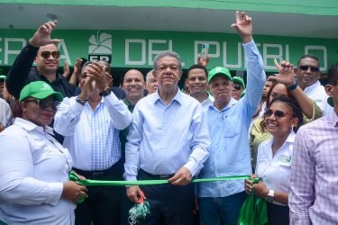 Leonel: El PRM vació las neveras y apagó estufas de dominicanos