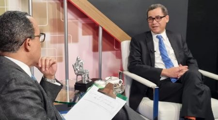 Advierte ningún funcionario debe apadrinar precandidatos PRM