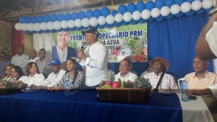Frente Agropecuario del PRM juramenta decenas de productores Frente Agropecuario del PRM juramenta decenas de productores