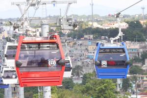 Falla deja fuera de servicio tramo del Teleférico de Santo Domingo