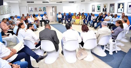 Vargas: “Celebramos llegada de libertad y democracia con PRD”