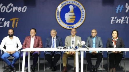 El PRM entrega padrón electoral  ante la JCE con 3,092,389 afiliados