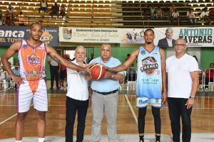 Los Mina y Trenes en semifinal basket superior Santo Domingo