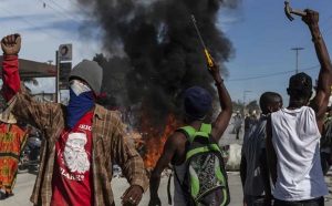 HAITI: Policía condena asesinato de docena de civiles en Canaán