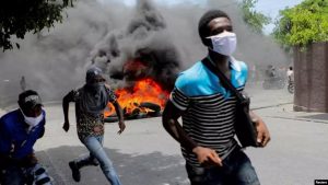 EE.UU. insta a sus ciudadanos a abandonar Haití lo antes posible