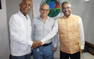 Embajador La India interesado en promover comercio de Jarabacoa