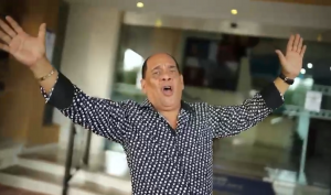 Cantante Luichy Vargas celebra en Casa de Teatro 45 años en el arte