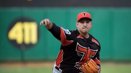 Tigres Licey contratan histórico pitcher panameño Paolo Espino