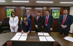 Ministerios Agricultura RD-Brasil 
firman memorándum de intención