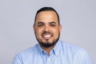 Candidato a alcalde dice el pueblo Tamboril está en un gran letargo