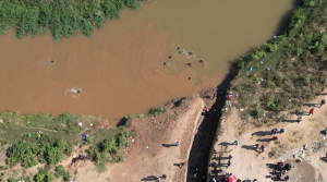 Gobierno de RD desmiente circule  agua por canal sobre río Masacre