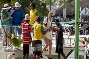Crece llegada a Rep. Dominicana de turistas de Oceanía y África
