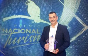 Director de Lopesan Costa Bávaro gana «Gerente Hotelero del Año»