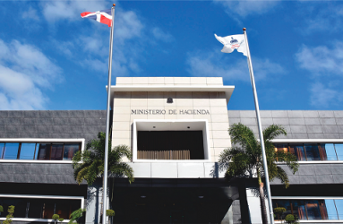 Pobreza monetaria bajó a 15.4%  hasta marzo, según Gobierno