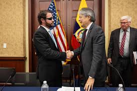 EEUU firma acuerdo con Ecuador  para combatir el narcotráfico