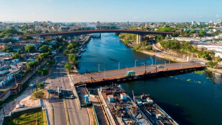 Puente Flotante será cerrado duante dos horas este sábado Puente Flotante será cerrado duante dos horas este sábado