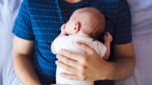 Tribunal Constitucional anula los días de la licencia por paternidad