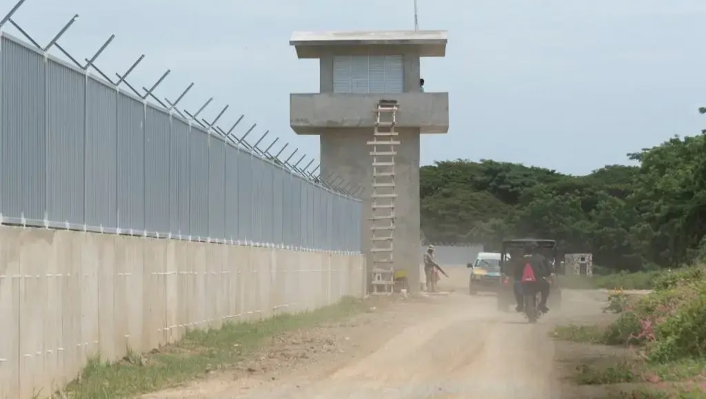 República Dominicana inaugura primer tramo de muro con Haití imagen
