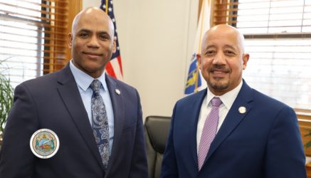 LAWRENCE: Alcalde Brian DePeña
nombra a un nuevo jefe de policía