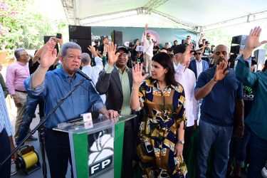 Leonel opina reelección Abinader «es una yola que naufragará»