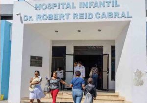 Reportan otro niño fallecido por dengue en el hospital Reid Cabral