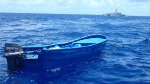 P. RICO: Detienen a 14 dominicanos en yola intervenida cerca costa oeste