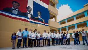 Presidente inauguró 2 escuelas en el municipio de Los Alcarrizos