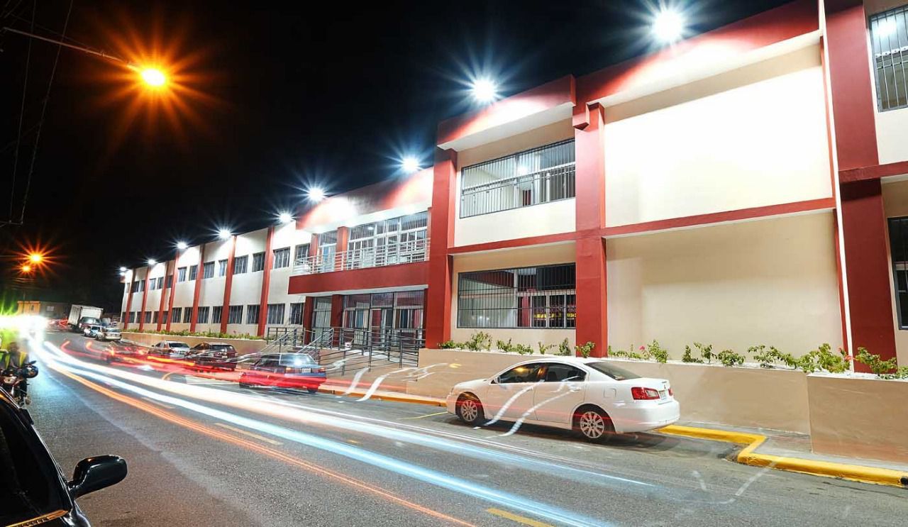 Asignan módulos a comerciantes de Merka Pekín Santiago imagen