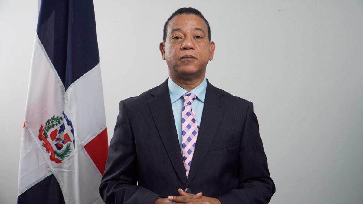 Candidato denuncia alza dólar afecta actividades empresariales imagen