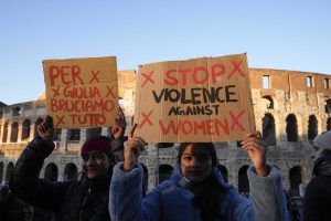 ITALIA: Miles personas protestan por asesinato de joven en Venecia