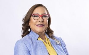 SANTIAGO: Rosa Santos, un activo decisivo del desarrollo provincial
