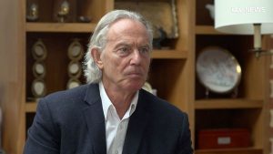 Tony Blair está en R.Dominicana para mediar en conflicto con Haití
