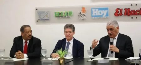 Ven errático e incoherente manejo del Gobierno RD en lío con Haití