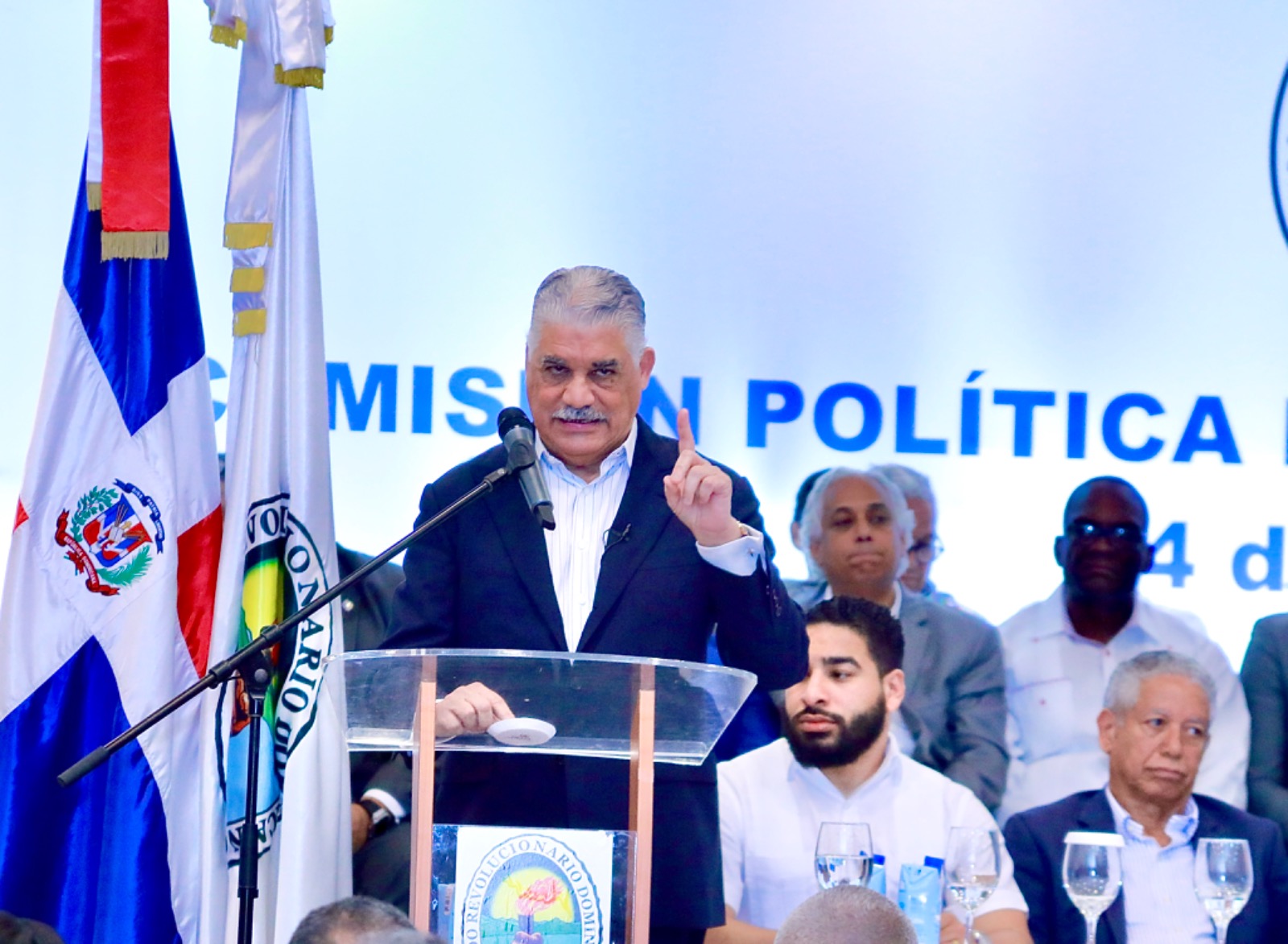 Vargas reclama revocar permisos para importar carne desde Brasil imagen