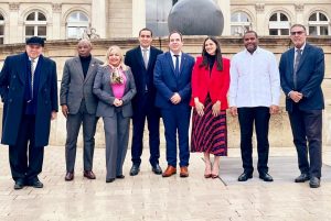 FRANCIA: Misión RD aborda problemática haitiana y fronteriza