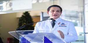Ministro Salud Pública admite aumento muertes por dengue