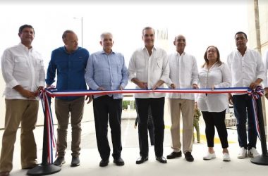 Presidente encabeza actividades hoy en la ciudad de Santiago