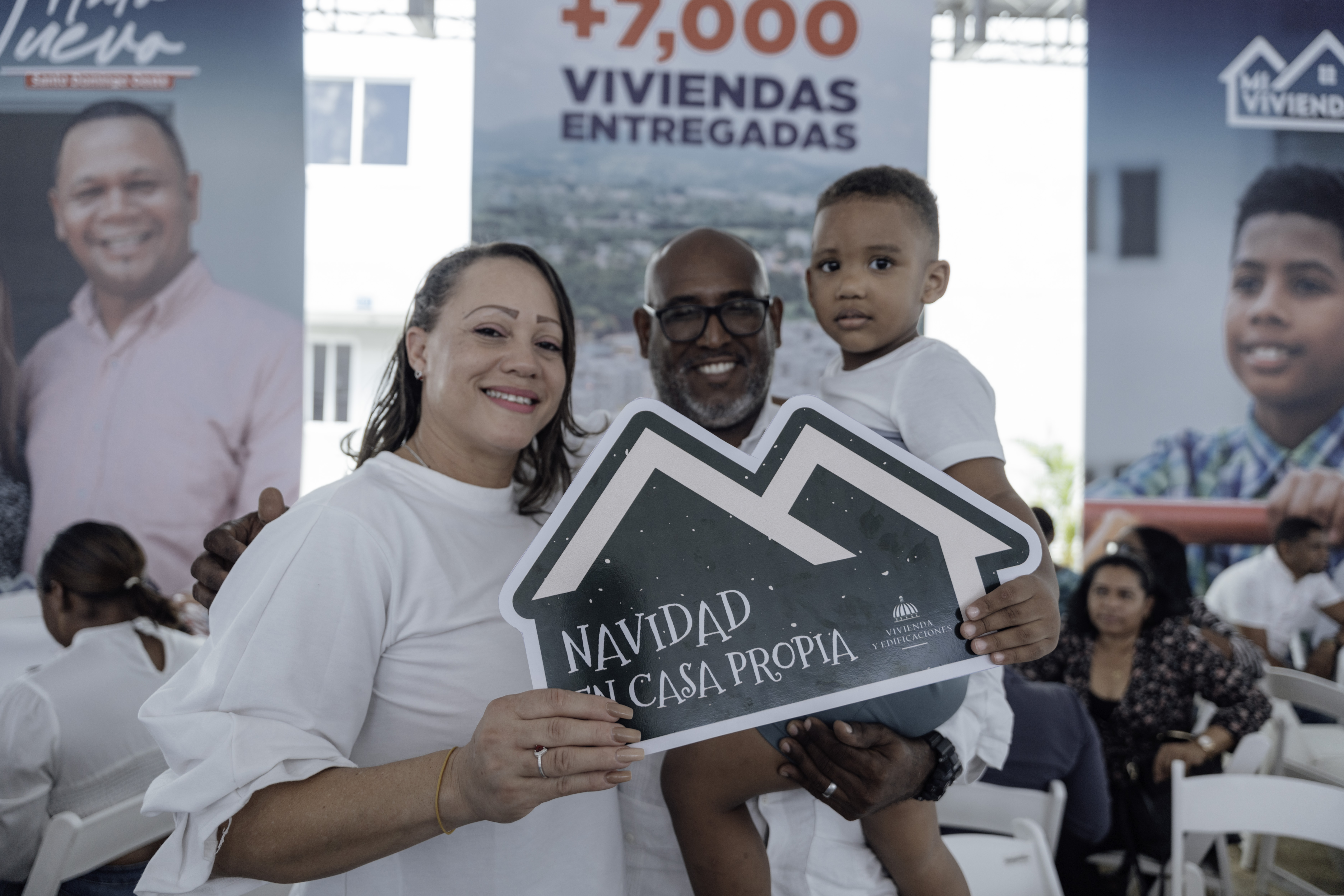 Dice Gobierno establece récord al entregar más de 7,000 viviendas imagen