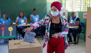 Candidatos deben atraer votos en siete provincias dominicanas