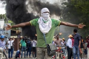 Denuncian ineficacia de operaciones policiales en localidad de Haití