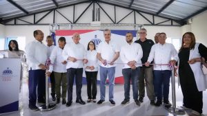 Abinader inaugura centro de capacitación de la Federación de Ganaderos donado por el FEDA