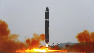 Corea del Sur, los EE.UU y Japón responderán a misil norcoreano