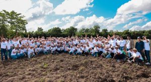 MONTE PLATA: Grupo SID realizó  su XIV jornada de reforestación