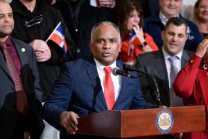 FILADELFIA: Dominicano integra equipo transición nueva alcaldesa