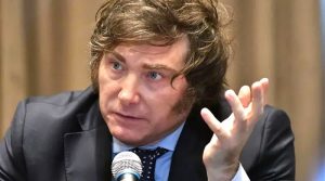 Milei insiste privatizará todas las empresas públicas de Argentina