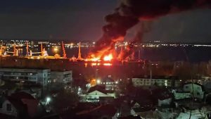 UCRANIA: Al menos un muerto en un ataque a buque ruso en Crimea