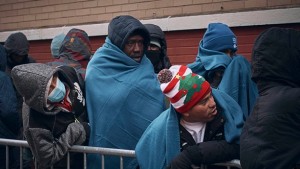 Migrantes cerca ser desalojados de los albergues de Nueva York